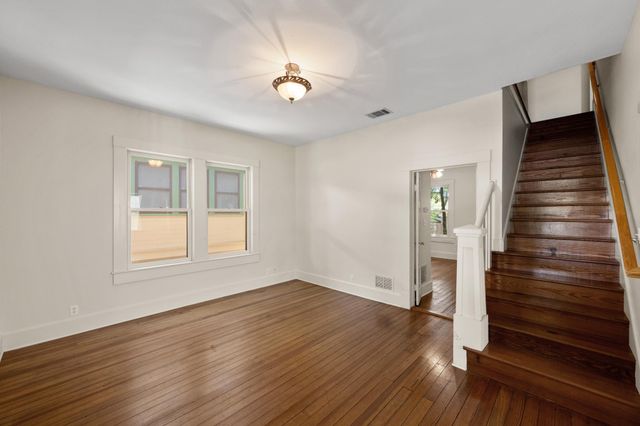 1309 W 10th ST, Austin, TX 78703