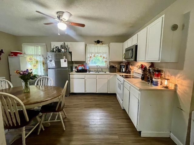 217 Green Street, Nicholasville, KY 40356