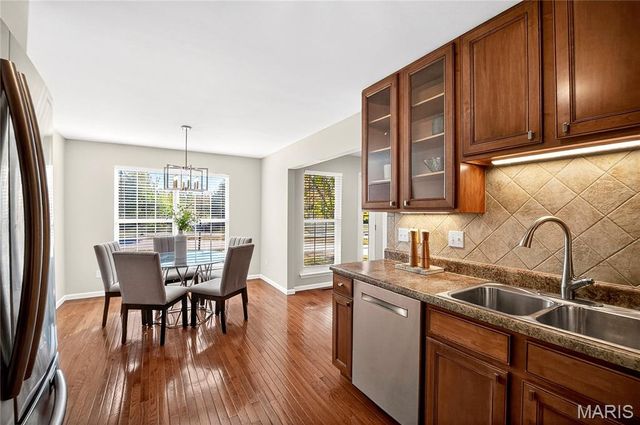 480 Coachgate Court, Ballwin, MO 63021