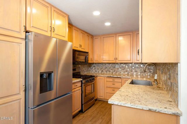 1271 Prairie Dog Circle, Ventura, CA 93003