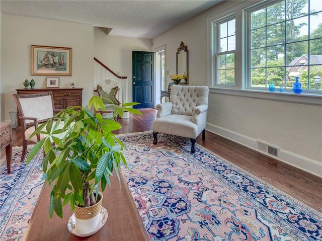 5005 Fable AVE, Portsmouth, VA 23703