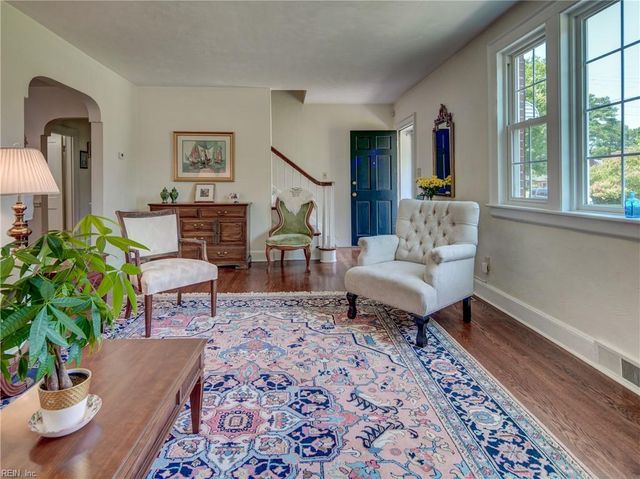 5005 Fable AVE, Portsmouth, VA 23703