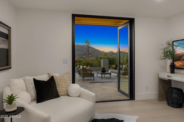 5355 E DESERT VISTA Road, Paradise Valley, AZ 85253