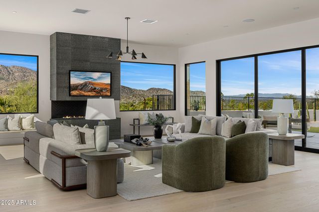 5355 E DESERT VISTA Road, Paradise Valley, AZ 85253