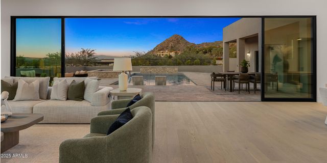 5355 E DESERT VISTA Road, Paradise Valley, AZ 85253