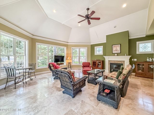 150 Diamondhead Drive S, Pinehurst, NC 28374