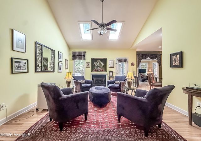 150 Diamondhead Drive S, Pinehurst, NC 28374