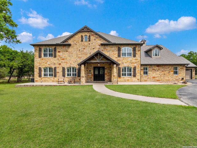 103 S Cibolo Hollow, Fair Oaks Ranch, TX 78015