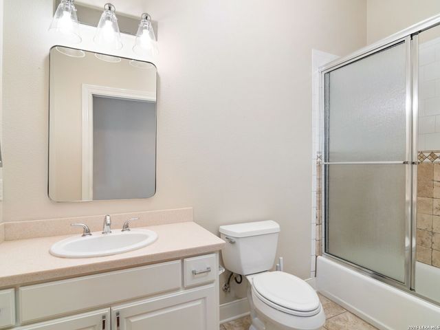 103 S Cibolo Hollow, Fair Oaks Ranch, TX 78015
