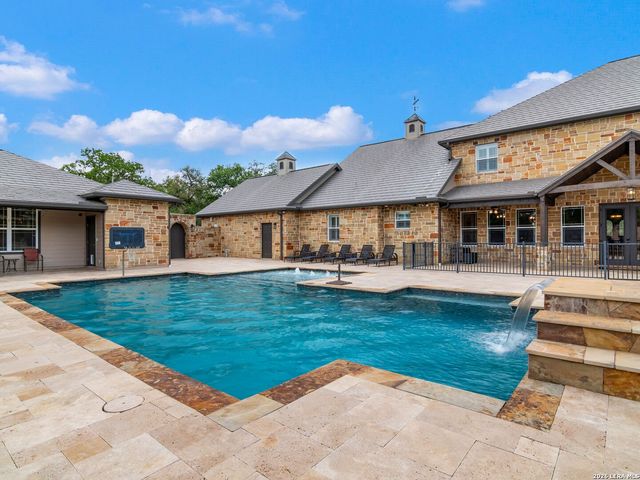 103 S Cibolo Hollow, Fair Oaks Ranch, TX 78015