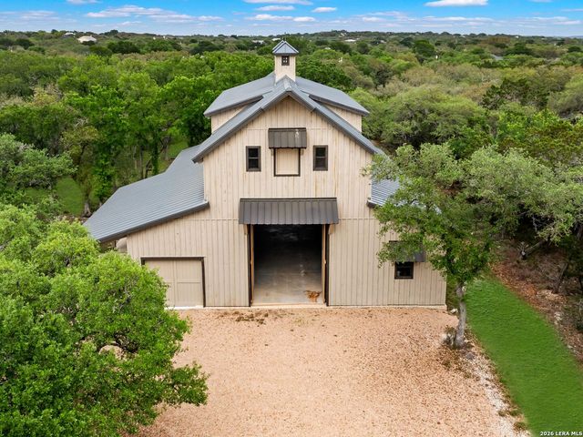103 S Cibolo Hollow, Fair Oaks Ranch, TX 78015
