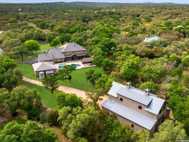 103 S Cibolo Hollow, Fair Oaks Ranch, TX 78015