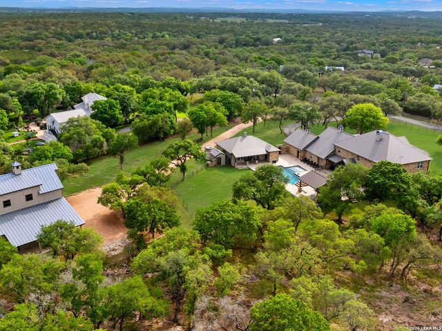 103 S Cibolo Hollow, Fair Oaks Ranch, TX 78015
