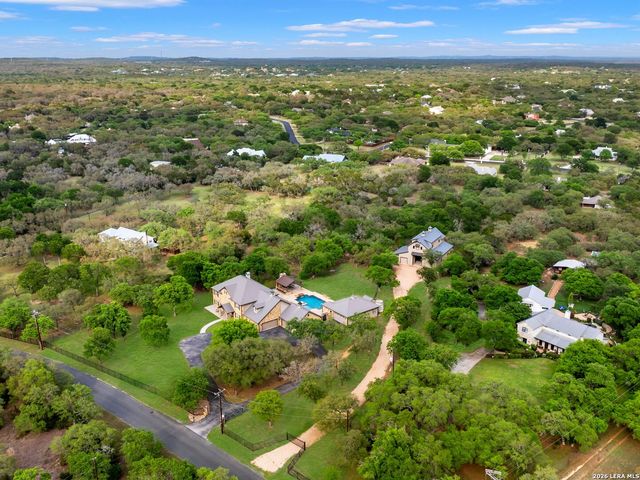 103 S Cibolo Hollow, Fair Oaks Ranch, TX 78015