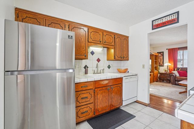 621 Menke Avenue, Shakopee, MN 55379