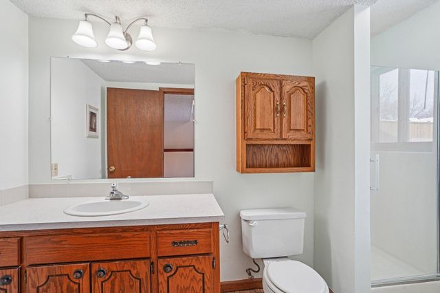 621 Menke Avenue, Shakopee, MN 55379