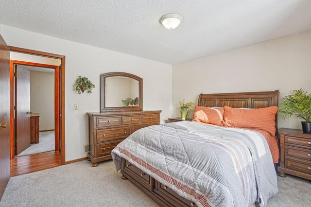 621 Menke Avenue, Shakopee, MN 55379