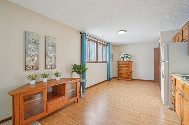 621 Menke Avenue, Shakopee, MN 55379