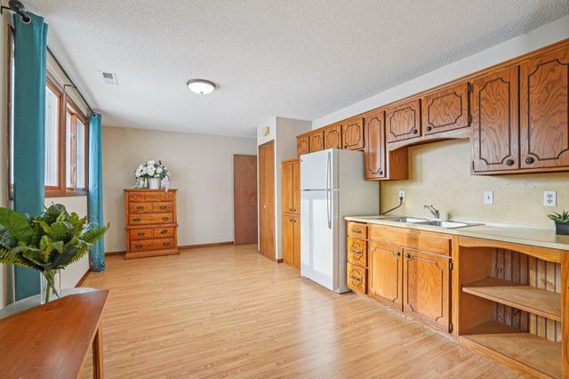 621 Menke Avenue, Shakopee, MN 55379