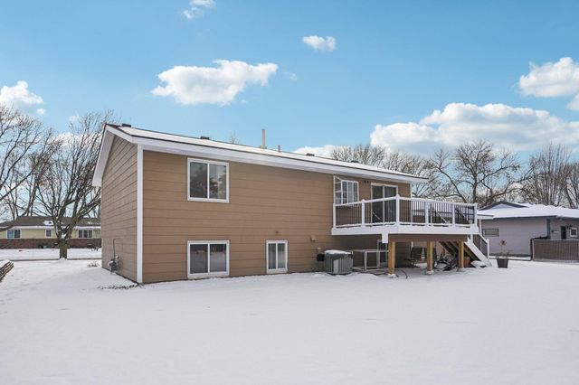 621 Menke Avenue, Shakopee, MN 55379