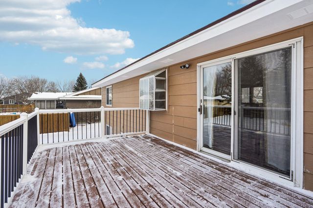 621 Menke Avenue, Shakopee, MN 55379