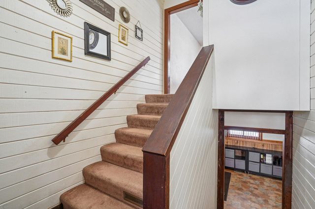 621 Menke Avenue, Shakopee, MN 55379