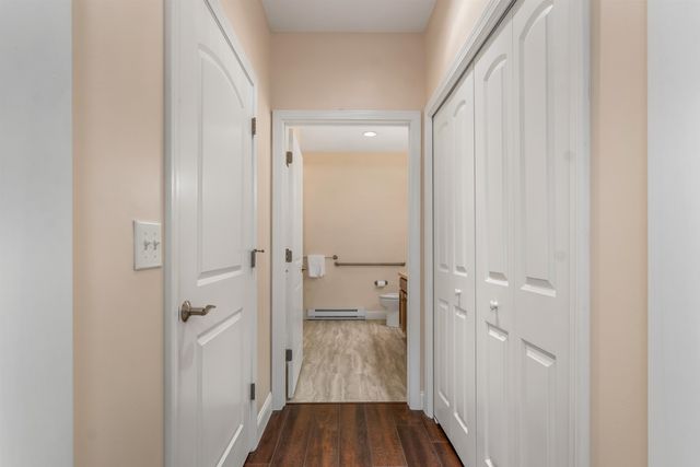 4 Henry David Dr Unit 203, Nashua, NH 03062