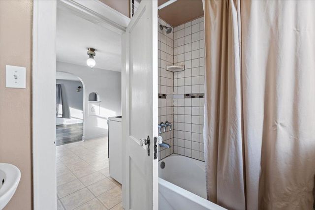 1641 PREBLE AVENUE, Green Bay, WI 54302