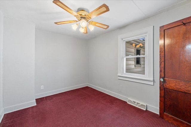 1641 PREBLE AVENUE, Green Bay, WI 54302