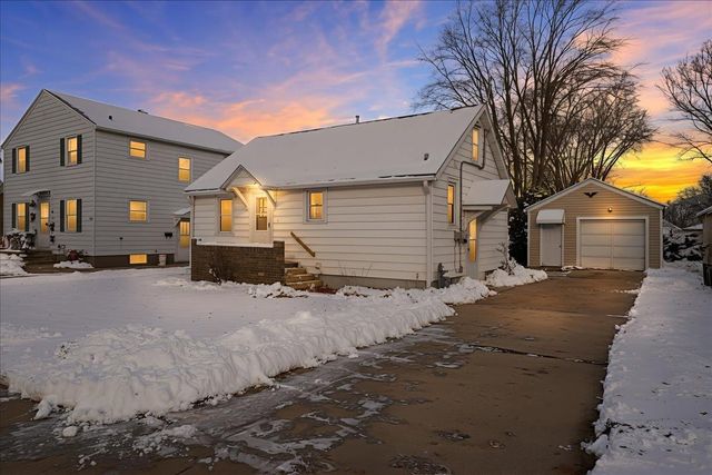 1641 PREBLE AVENUE, Green Bay, WI 54302