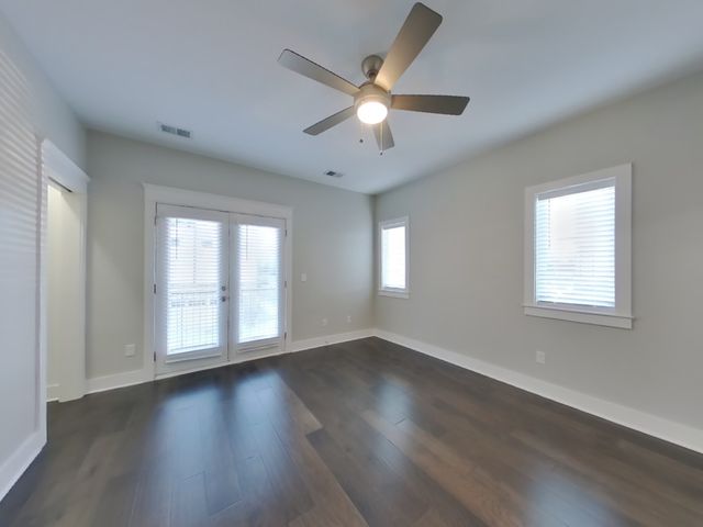 6813 Charlotte Pike Apt 12, Nashville, TN 37209