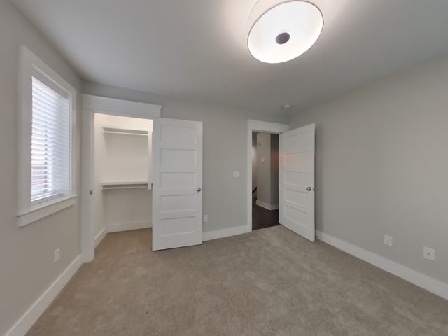 6813 Charlotte Pike Apt 12, Nashville, TN 37209