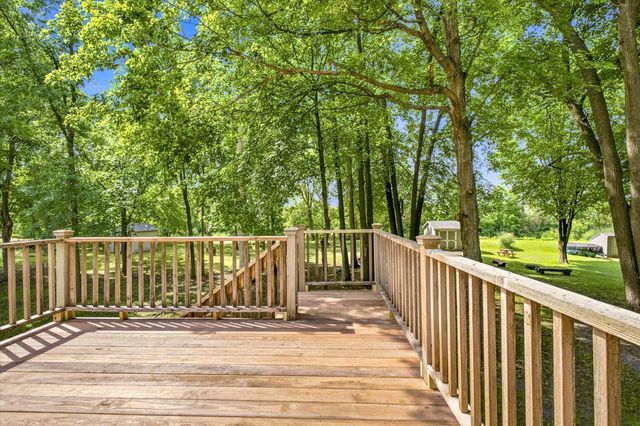 100 Shadywood Lane, Delano, MN 55328