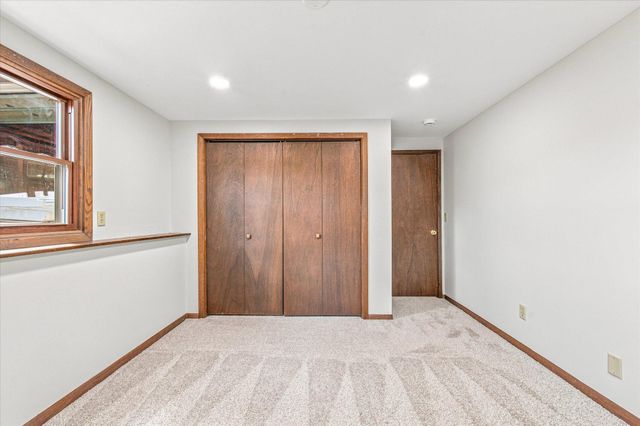 100 Shadywood Lane, Delano, MN 55328