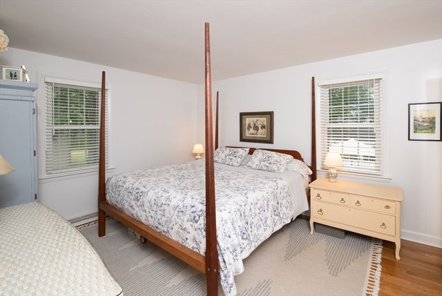 12 Brook Drive, Fairhaven, MA 02719