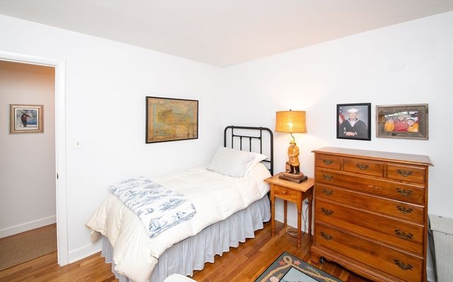 12 Brook Drive, Fairhaven, MA 02719