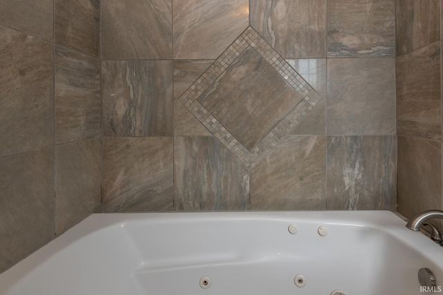 730 W Howe Street, Bloomington, IN 47403