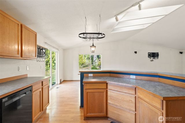 297 Lewis Road W, Seabeck, WA 98380