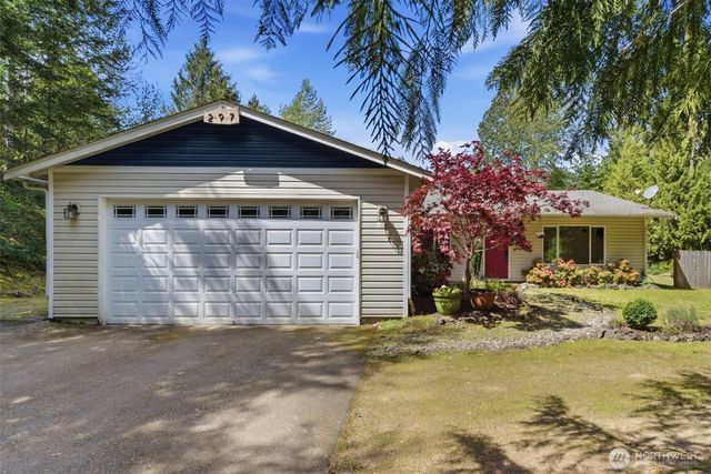 297 Lewis Road W, Seabeck, WA 98380