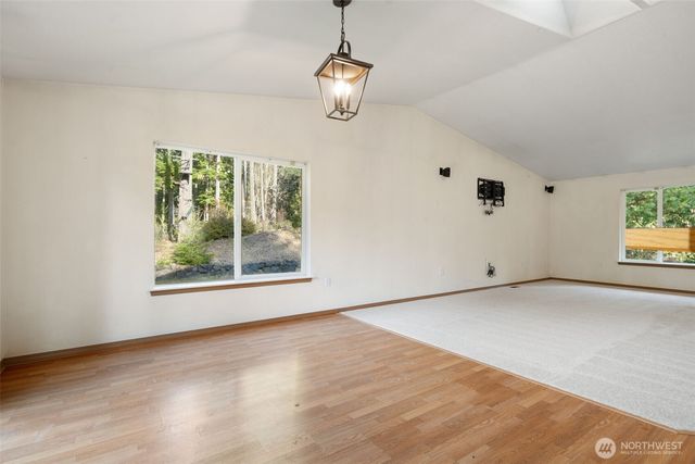 297 Lewis Road W, Seabeck, WA 98380