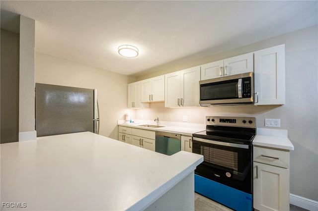 17426 Birchwood LN 2, Fort Myers, FL 33908