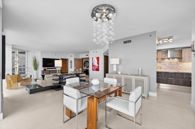 101 S Fort Lauderdale Beach Boulevard 1806, Fort Lauderdale, FL 33316