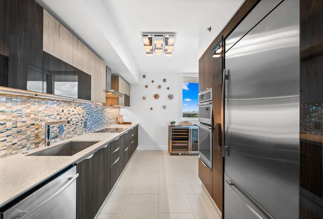 101 S Fort Lauderdale Beach Boulevard 1806, Fort Lauderdale, FL 33316