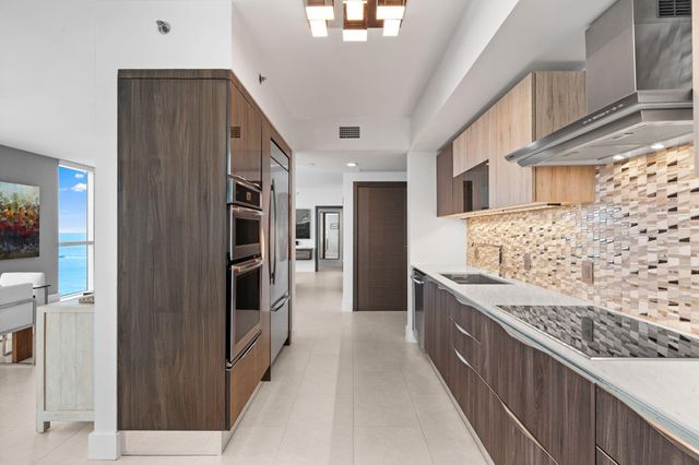 101 S Fort Lauderdale Beach Boulevard 1806, Fort Lauderdale, FL 33316