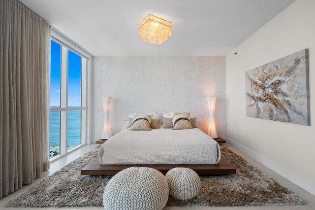 101 S Fort Lauderdale Beach Boulevard 1806, Fort Lauderdale, FL 33316