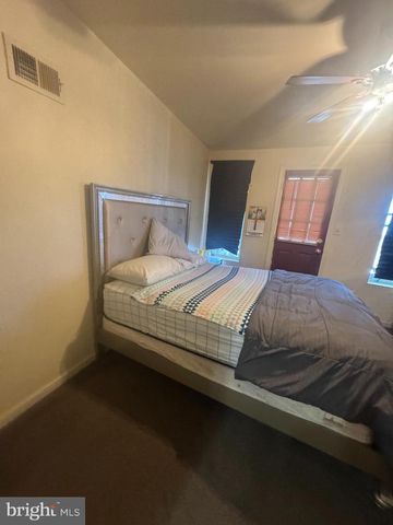 2404 E MADISON ST, Baltimore, MD 21205