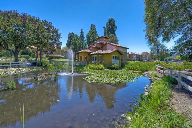 17093 W Bernardo Dr. 106, Rancho Bernardo (san Diego), CA 92127