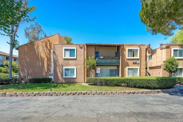 17093 W Bernardo Dr. 106, Rancho Bernardo (san Diego), CA 92127