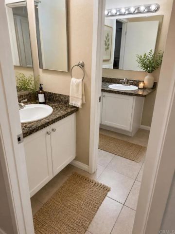 17093 W Bernardo Dr. 106, Rancho Bernardo (san Diego), CA 92127
