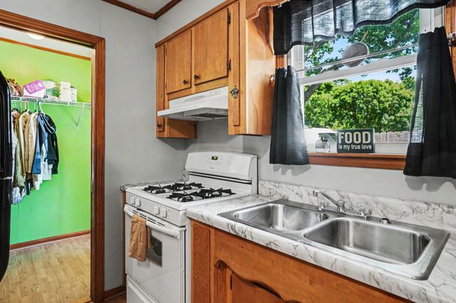 120 Slater Street, White Bluff, TN 37187